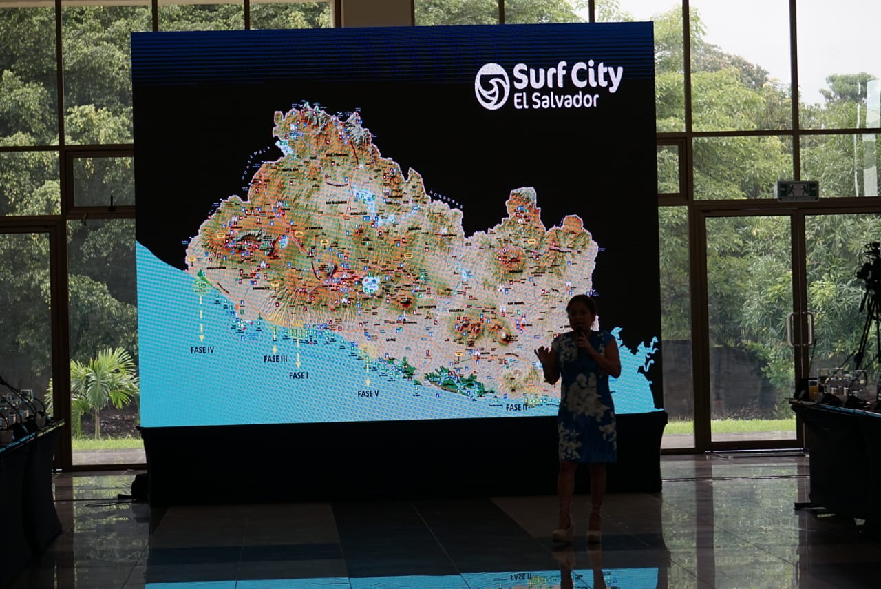 Presentan proyecto de Surf City a Brock Pierce y otros 30 empresarios presentan-proyecto-de-surf-city-a-brock-pierce-y-otros-30-empresarios